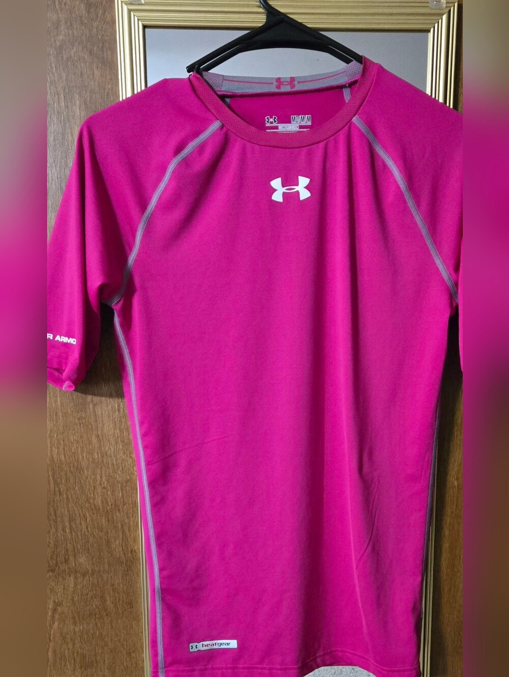 Under Armour Hot Pink Athletic Tee Womens M